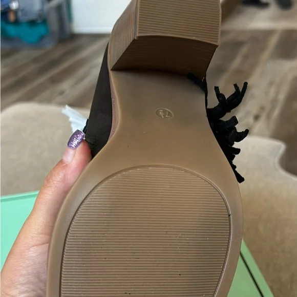 NIB women’s 7.5 - Picture 4 of 4